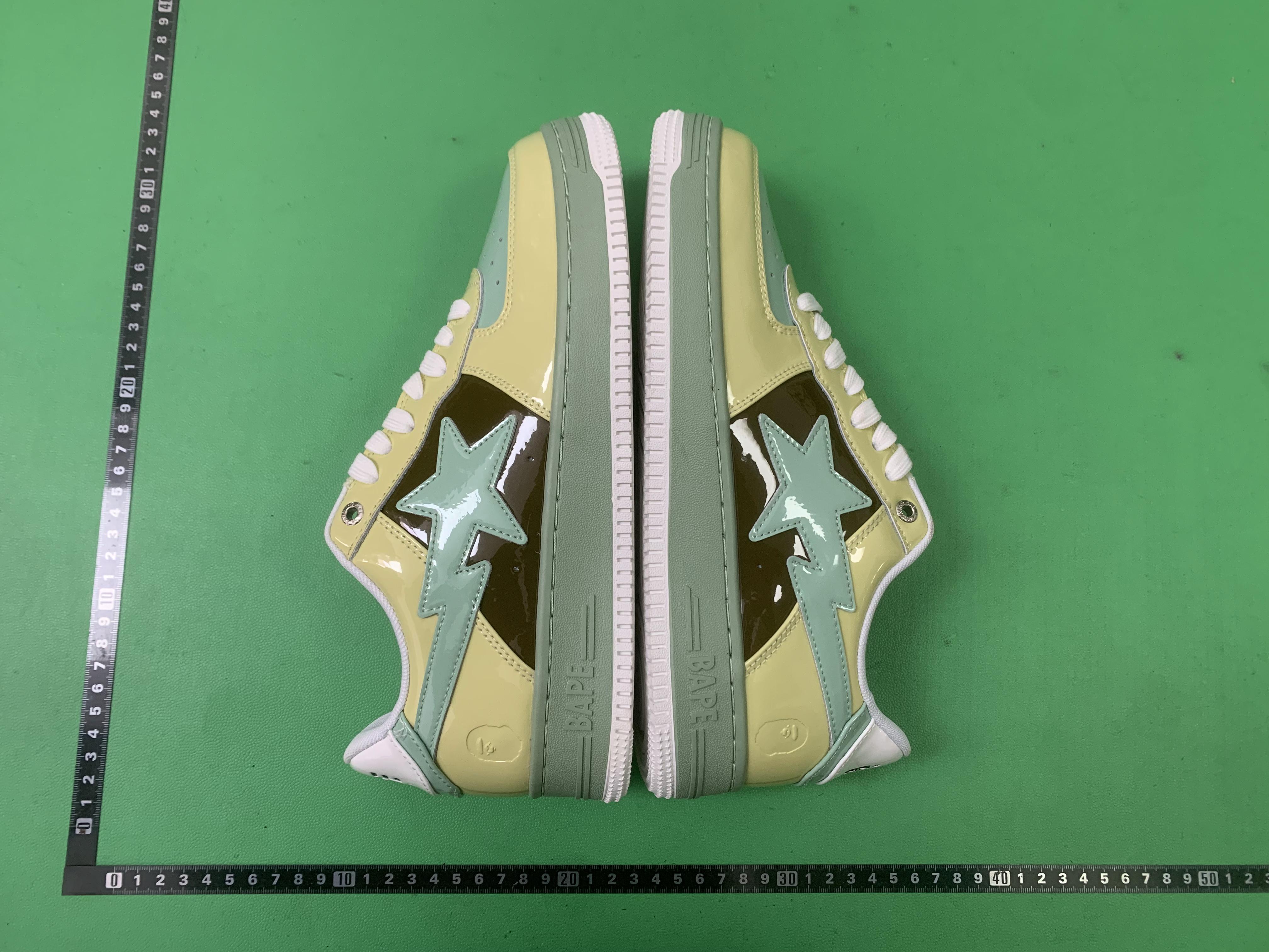   A  BATHING  APE  STA -3