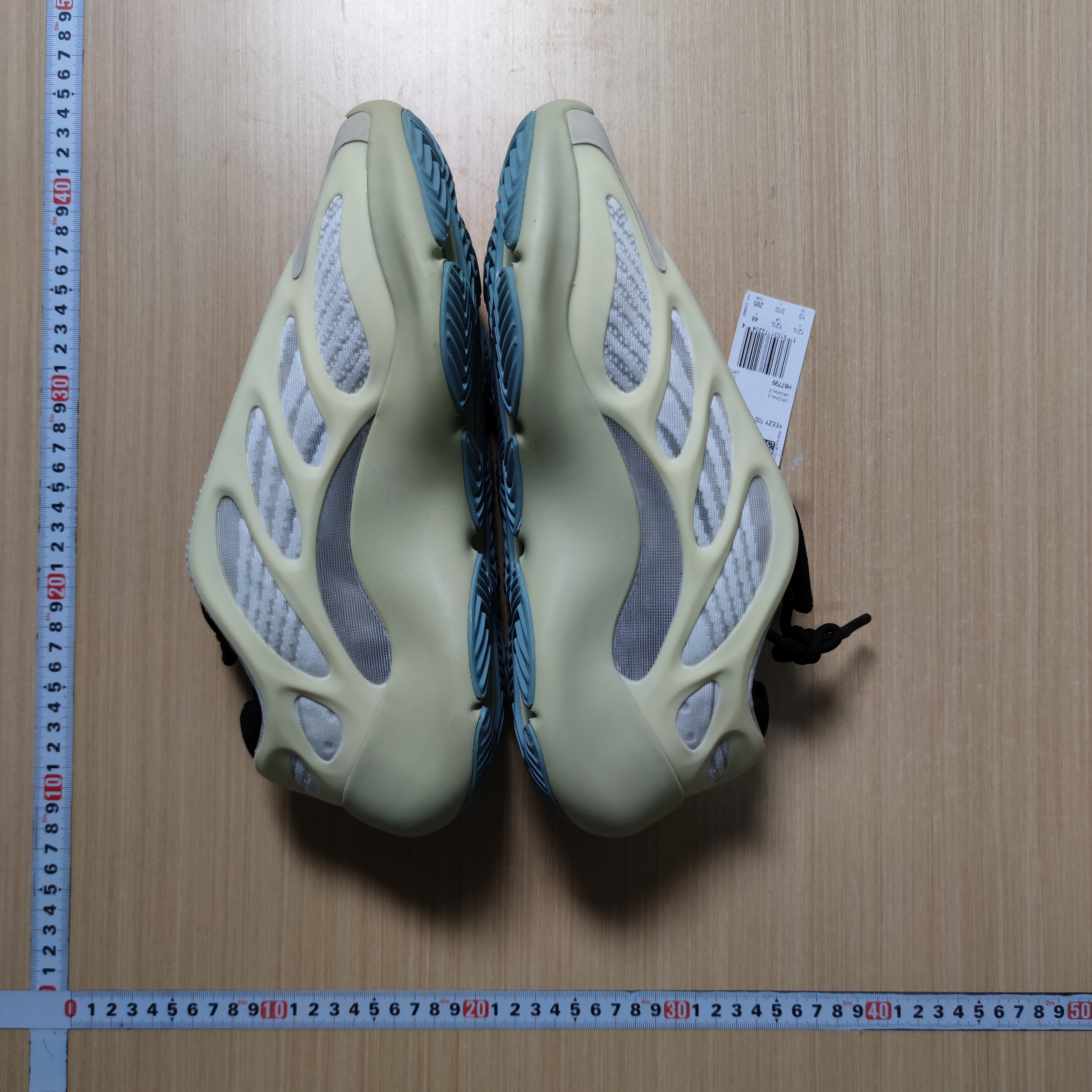 BF Batch  Adidas Yeezy Yeezy Boost 700 V3 -9