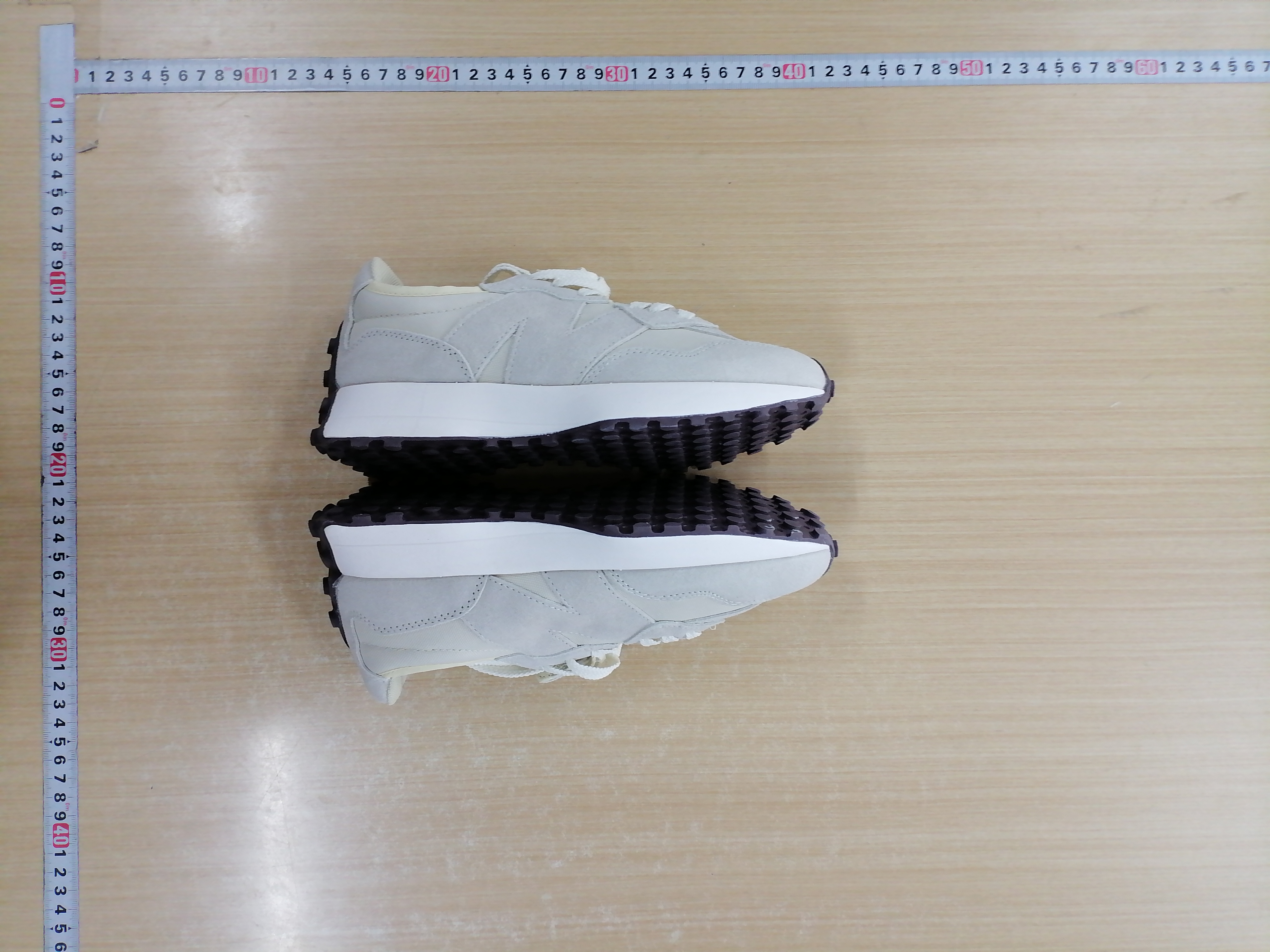 M  Batch   New Balance - 327 Angora/Sea Salt  -2