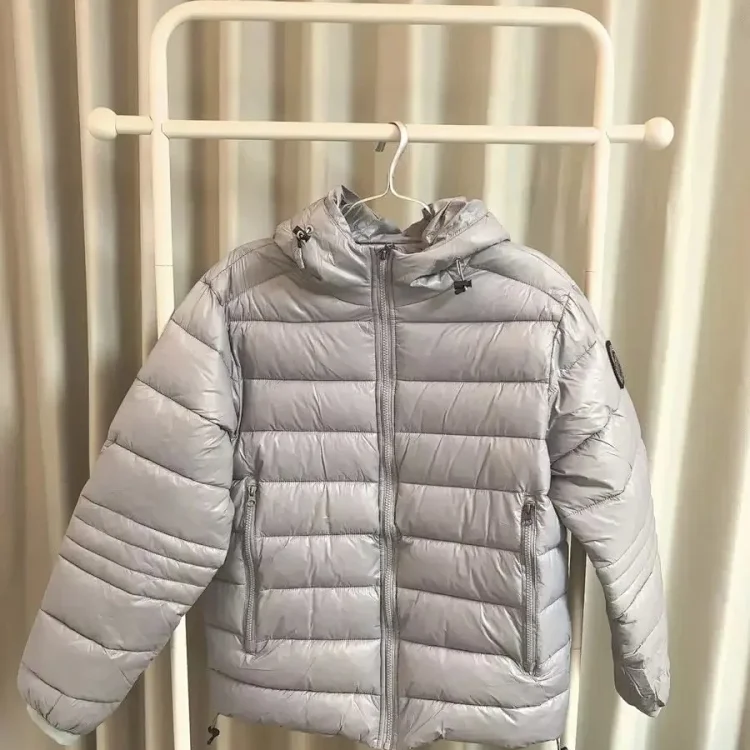 'Grey Lightweight Puffer Jacke